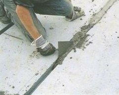 фото заполнение щели между плитами раствором
